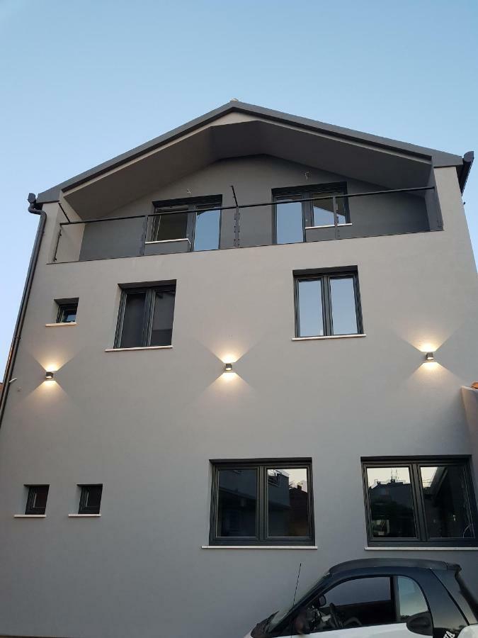 Elizabeta Deluxe Rooms Biograd Na Moru Exterior photo